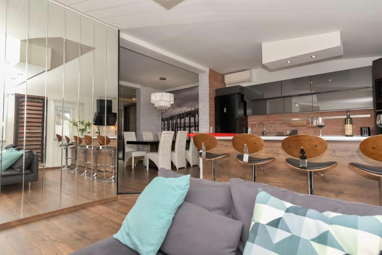 Nightingale Luxury Apartment Будапеща Екстериор снимка