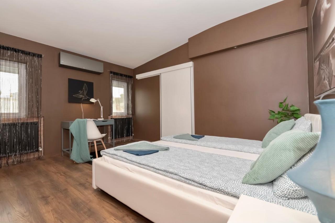 Nightingale Luxury Apartment Будапеща Екстериор снимка