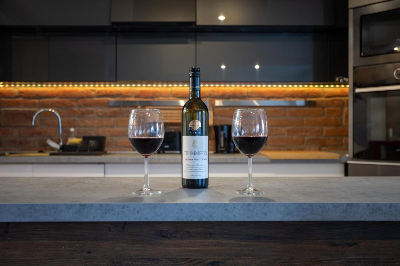 Nightingale Luxury Apartment Будапеща Екстериор снимка