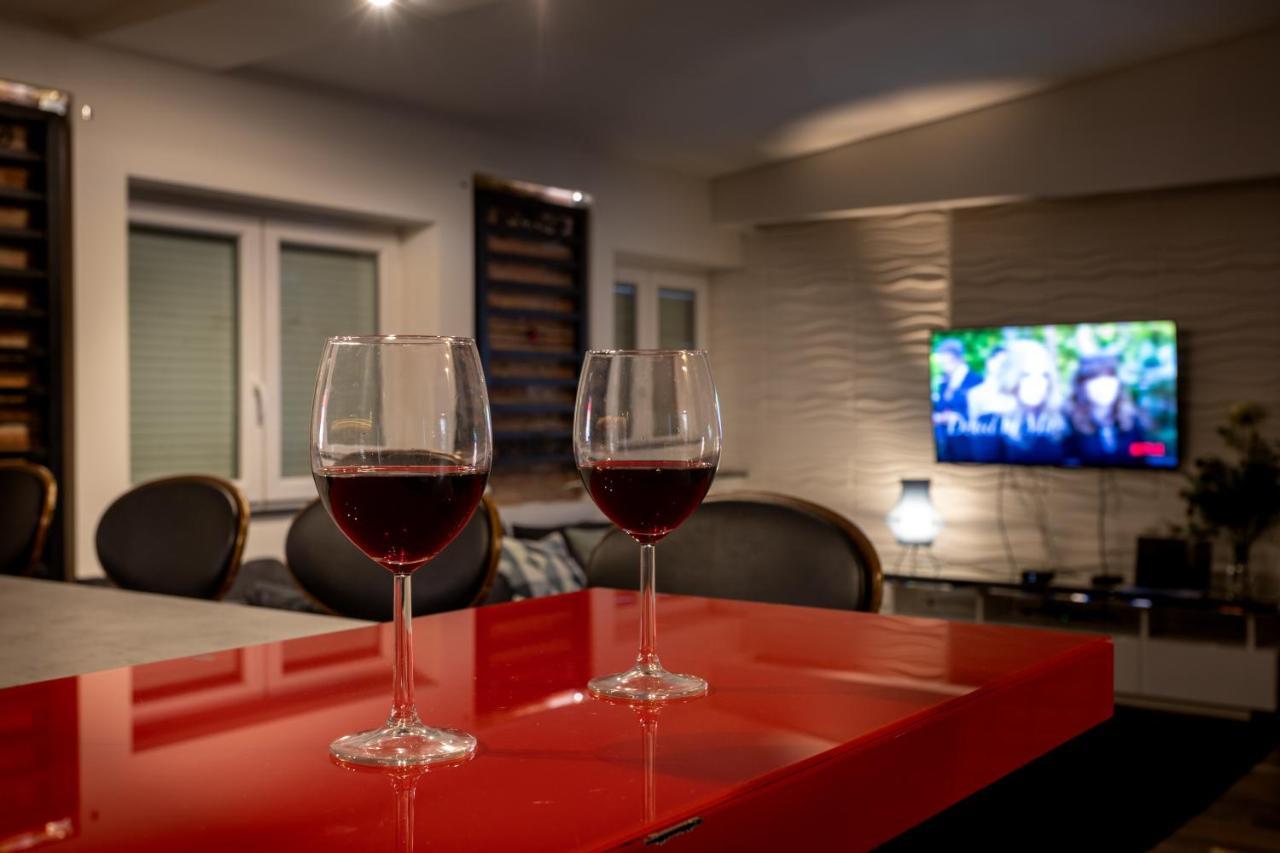 Nightingale Luxury Apartment Будапеща Екстериор снимка
